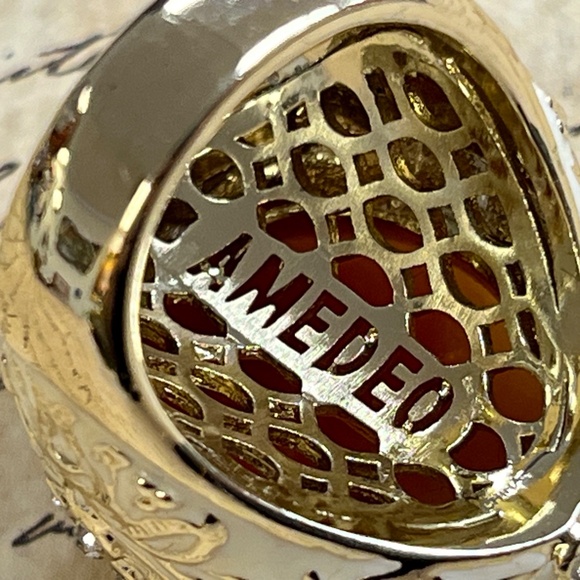 Amadeo Cameo Ring Enamel Shell Relief Cameo and Pearl Size 8 - Picture 4 of 4